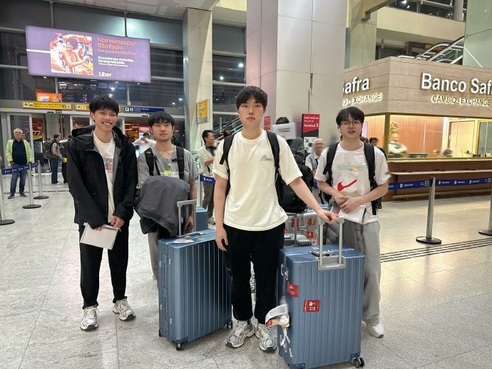 BLG分享部分队员抵达巴西：好好休息调整，尽快适应新环境